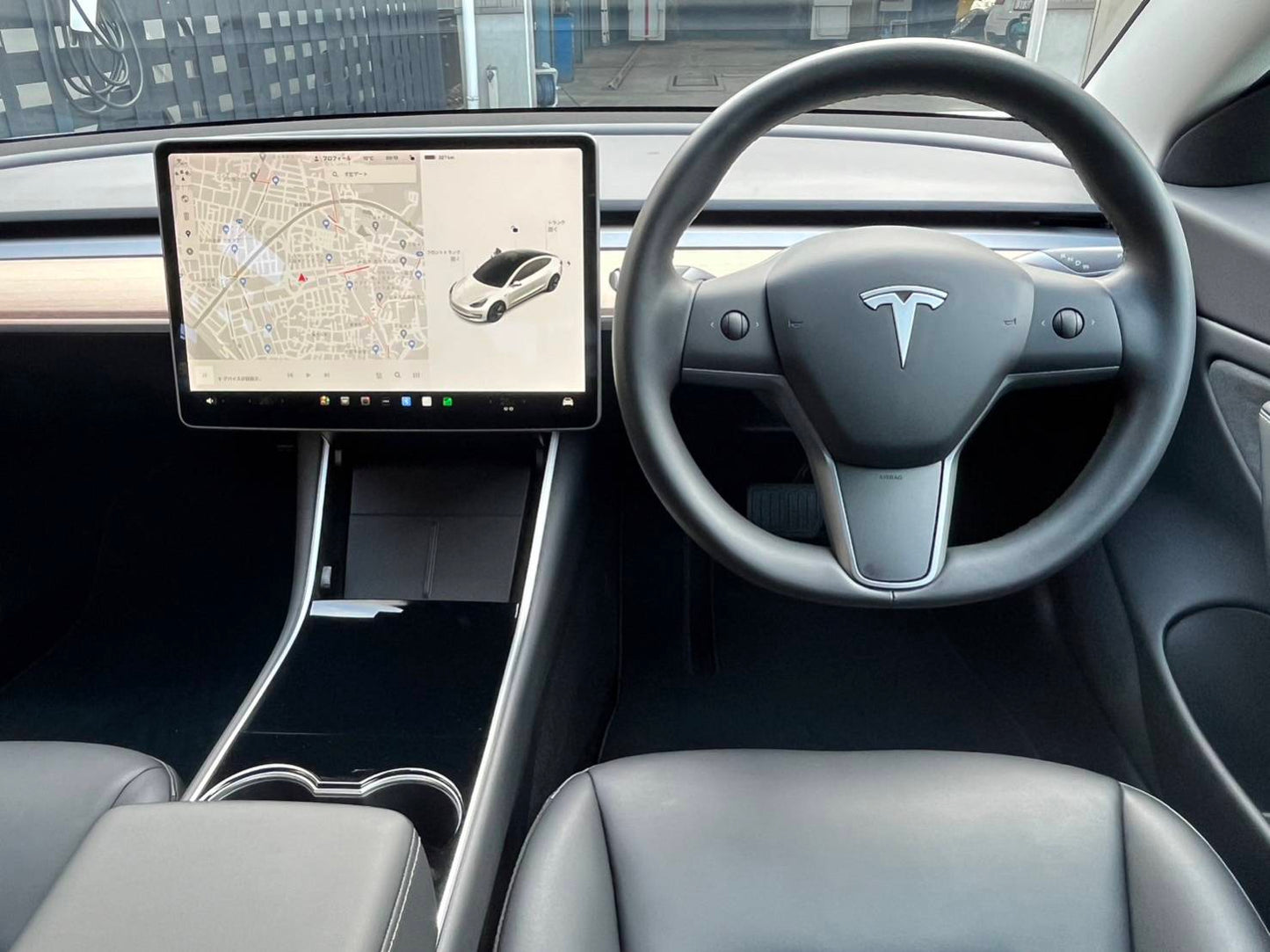 TESLA(テスラ)モデル3のレンタカーでEV(電気自動車)体験&サスティナブル観光!
